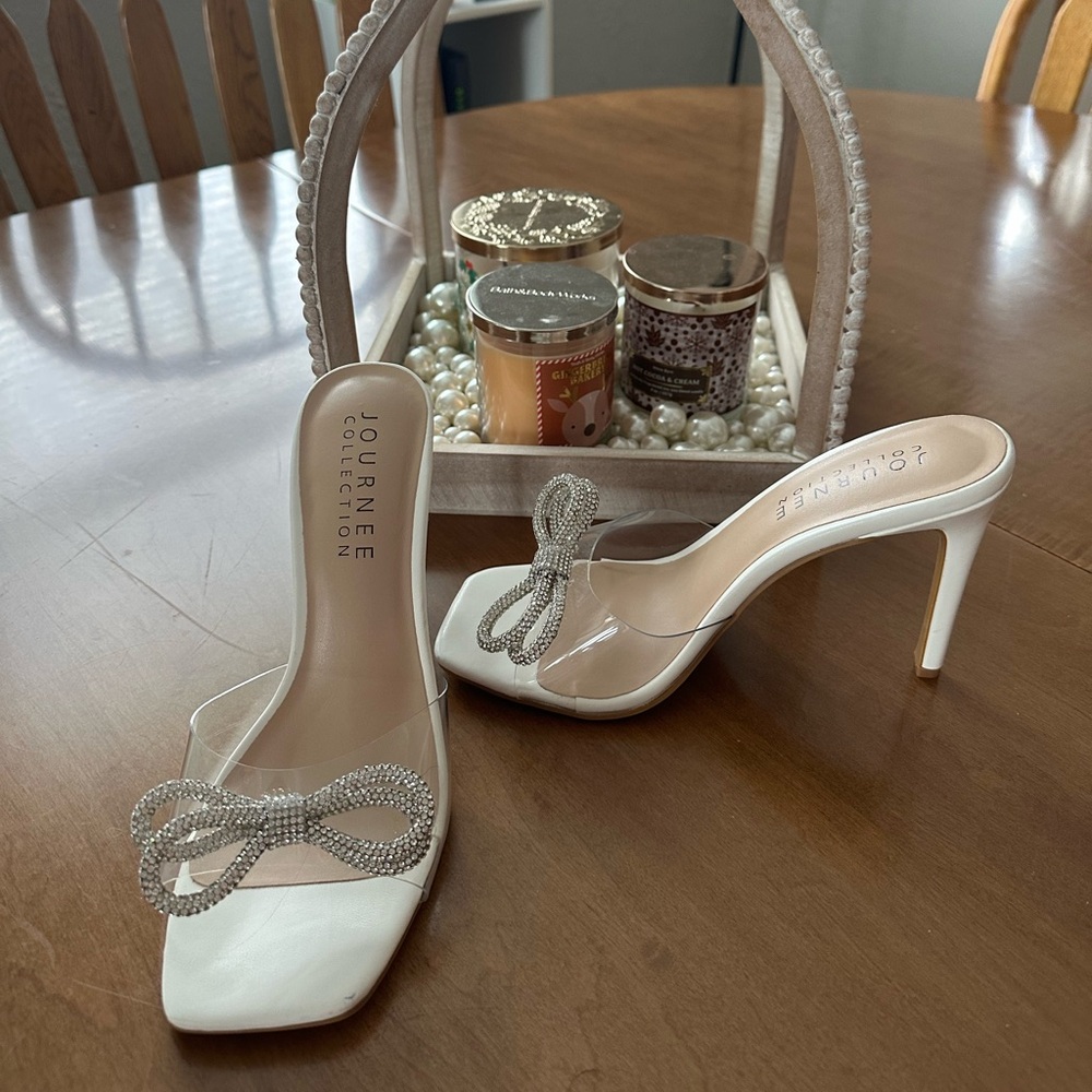 White Journée Collection high heels